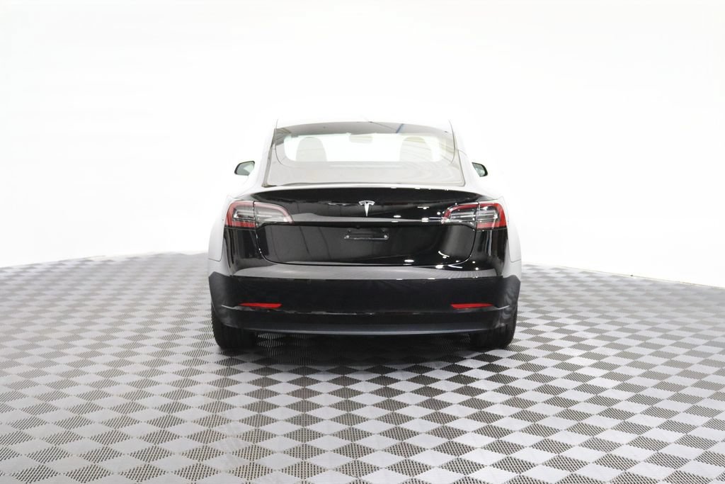 Used 2019 Tesla Model 3 Standard Range RWD image 6