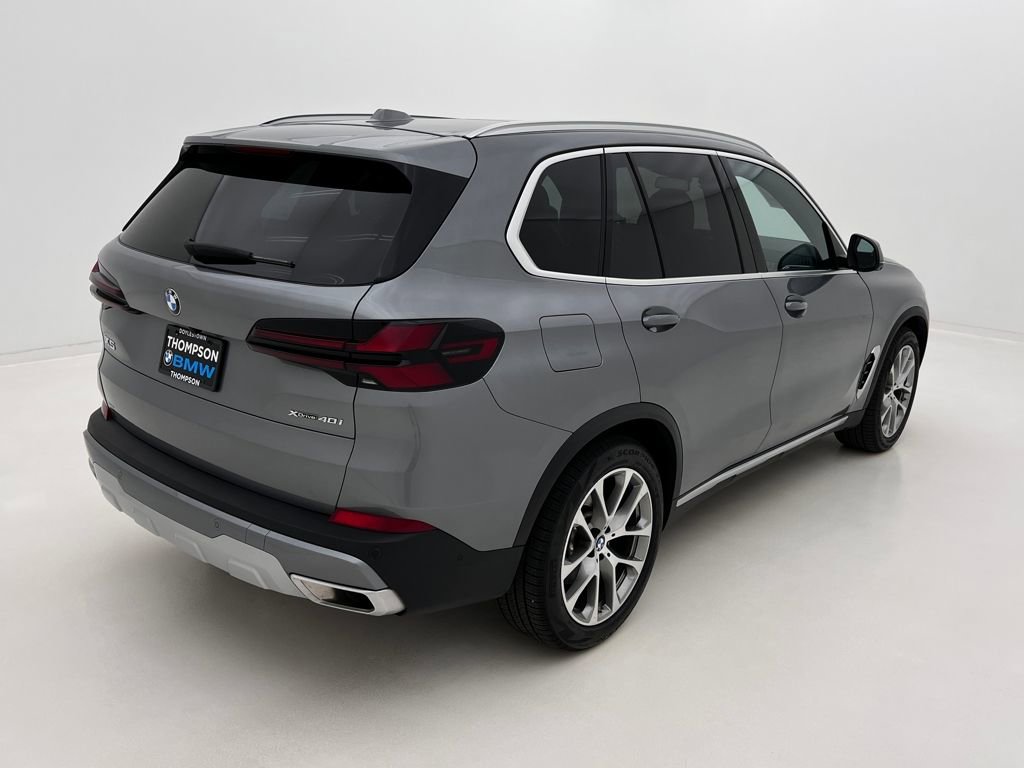 Certified 2024 BMW X5 xDrive40i w/ Premium Package AWD/4WD image 7