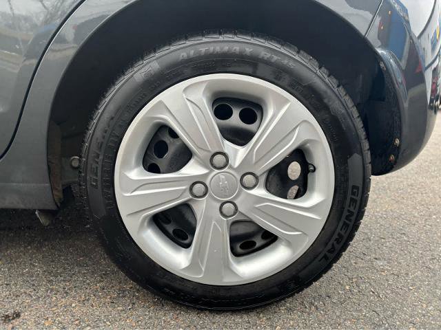 Used 2022 Chevrolet Spark LS image 4