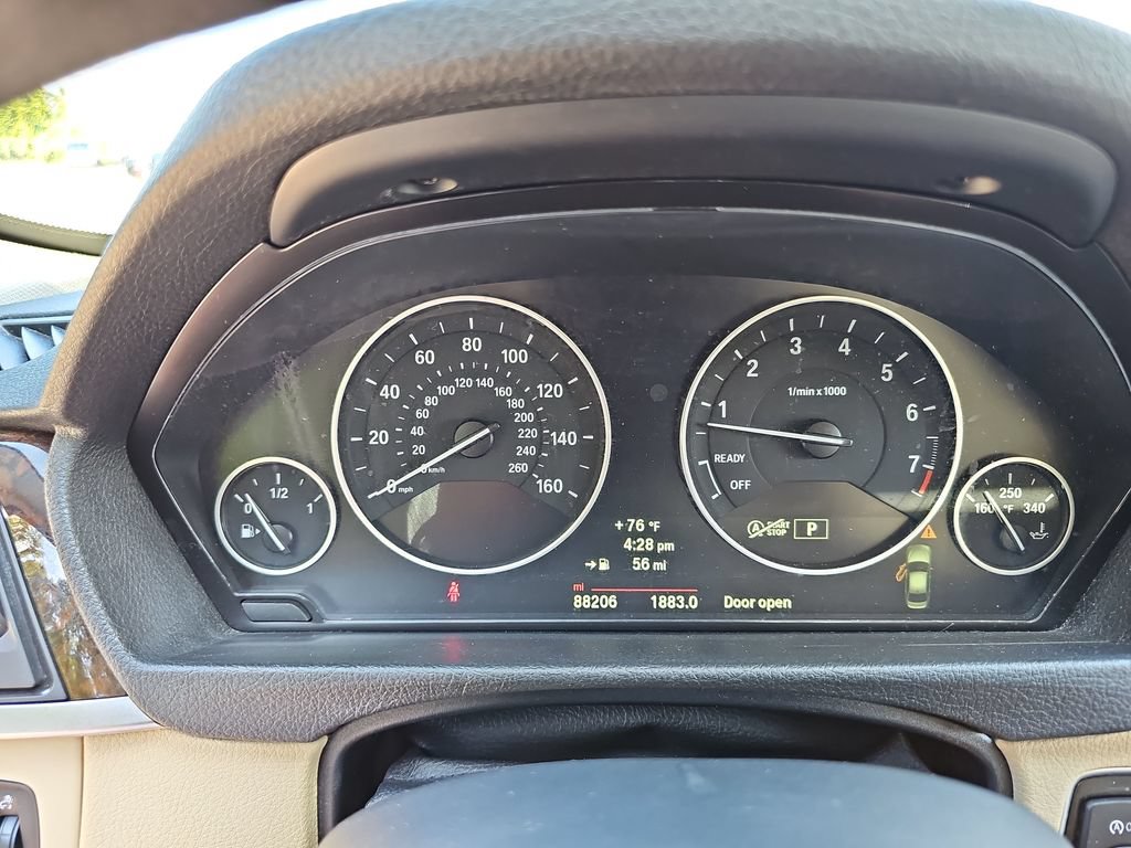 Used 2014 BMW 328i xDrive Sedan AWD/4WD image 15