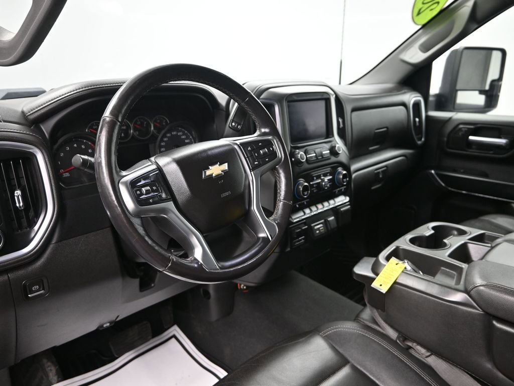 Used 2022 Chevrolet Silverado 2500 LTZ image 13