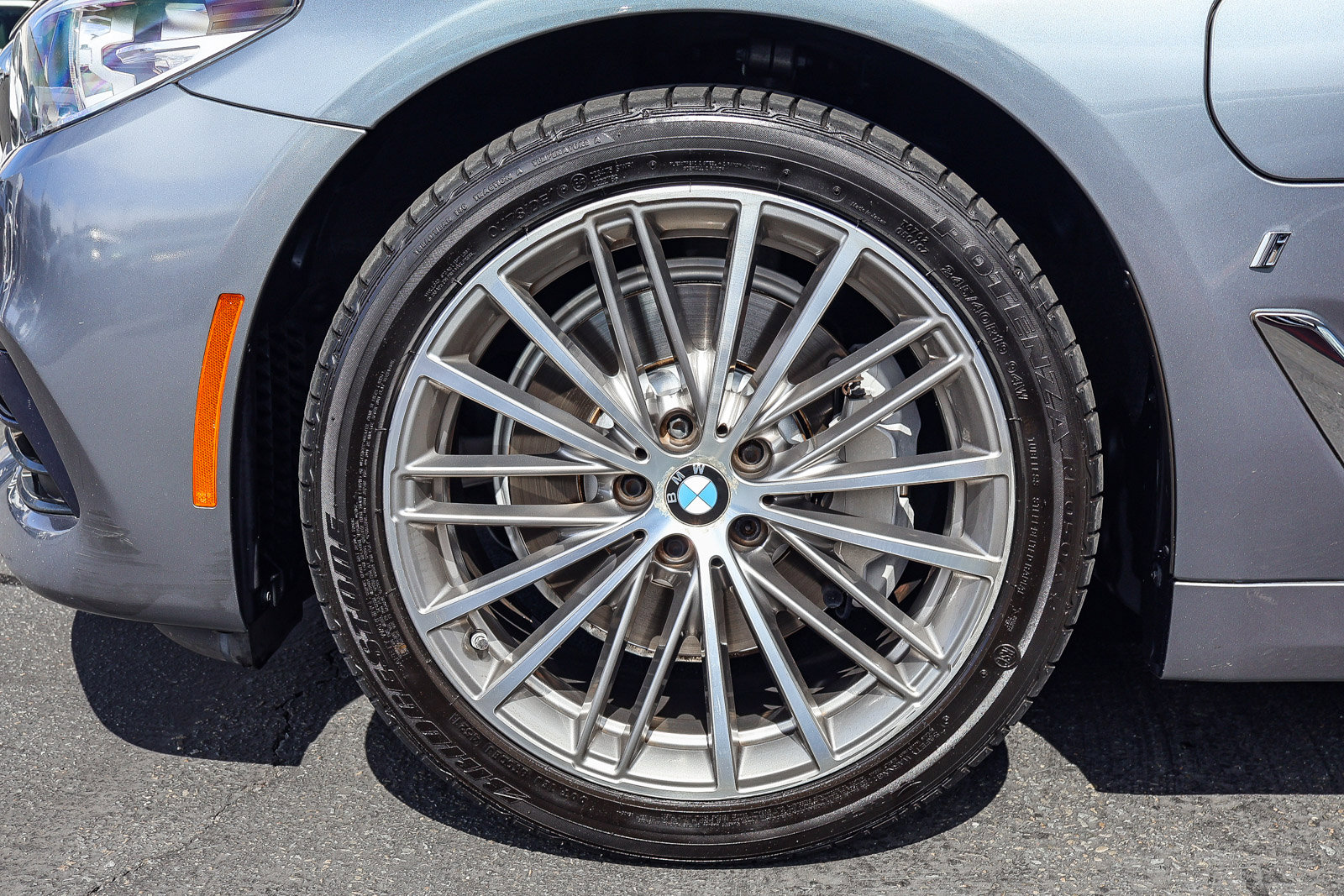 Used 2018 BMW 530e image 19