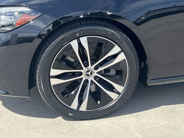 Used 2022 Mercedes-Benz C 300 Sedan image 33