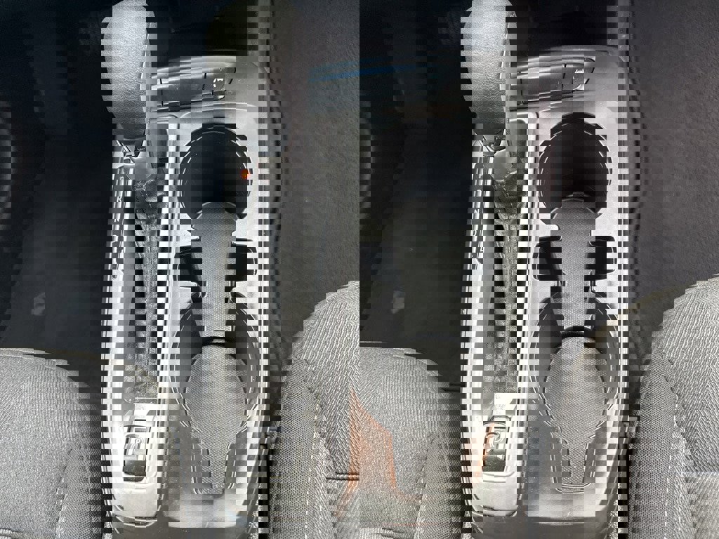 Used 2024 Chevrolet Trax LS image 27