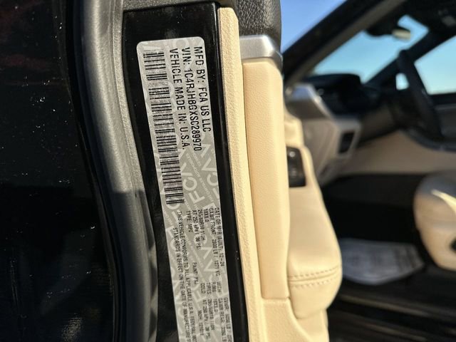 Used 2025 Jeep Grand Cherokee Limited image 37