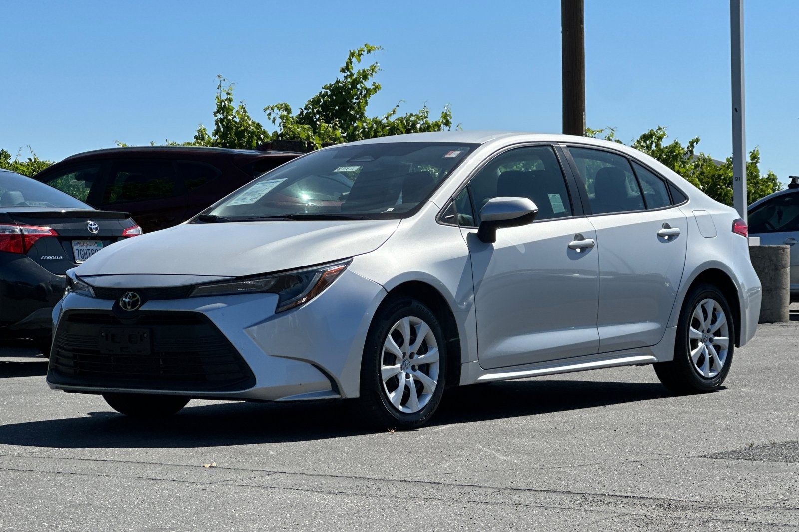 Used 2024 Toyota Corolla LE FWD image 8