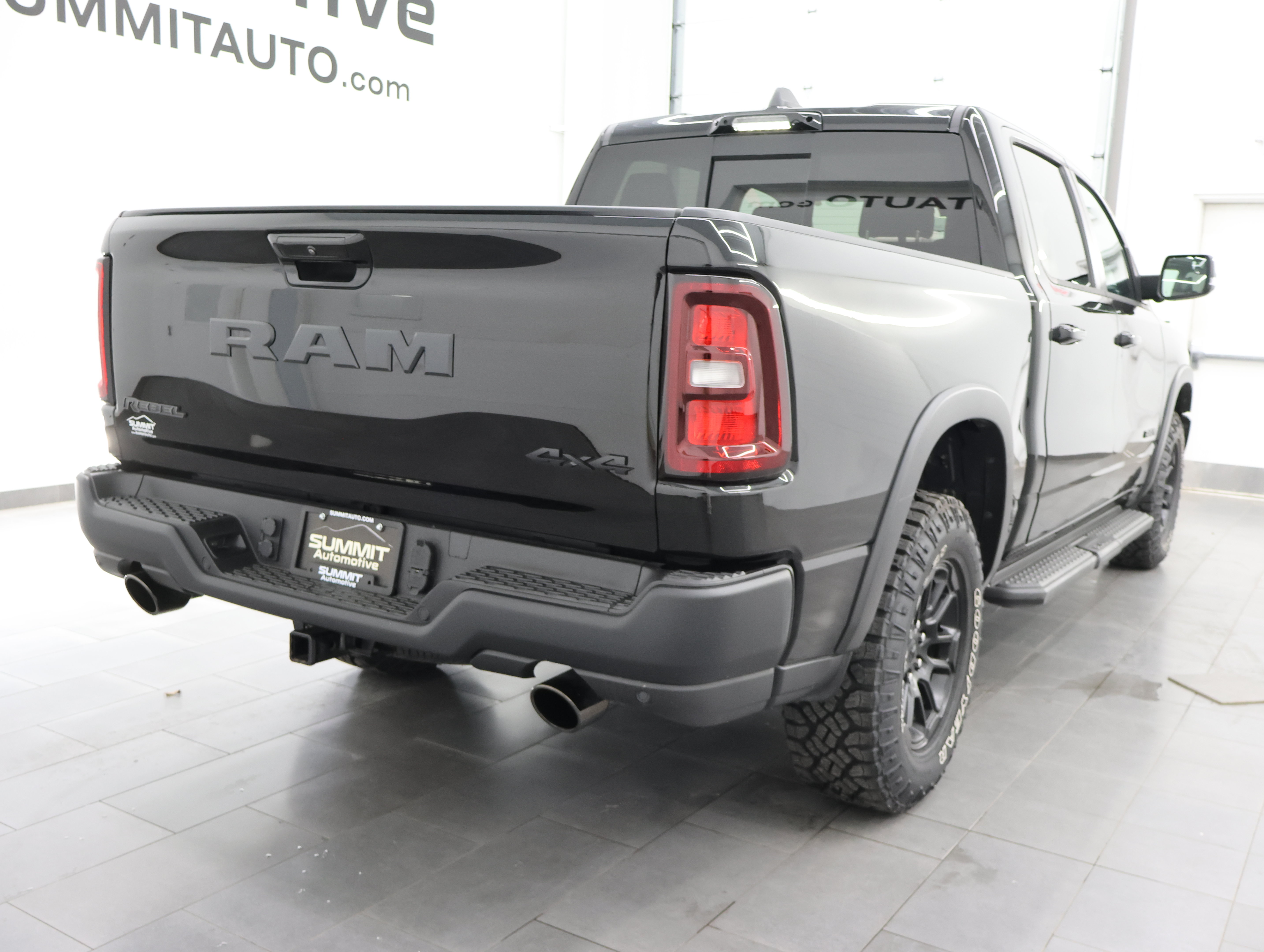 Used 2026 RAM 1500 Rebel w/ Advanced Safety Group II AWD/4WD image 4