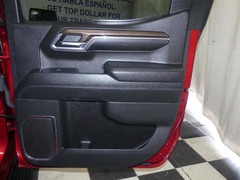 Used 2024 Chevrolet Silverado 1500 LT image 30