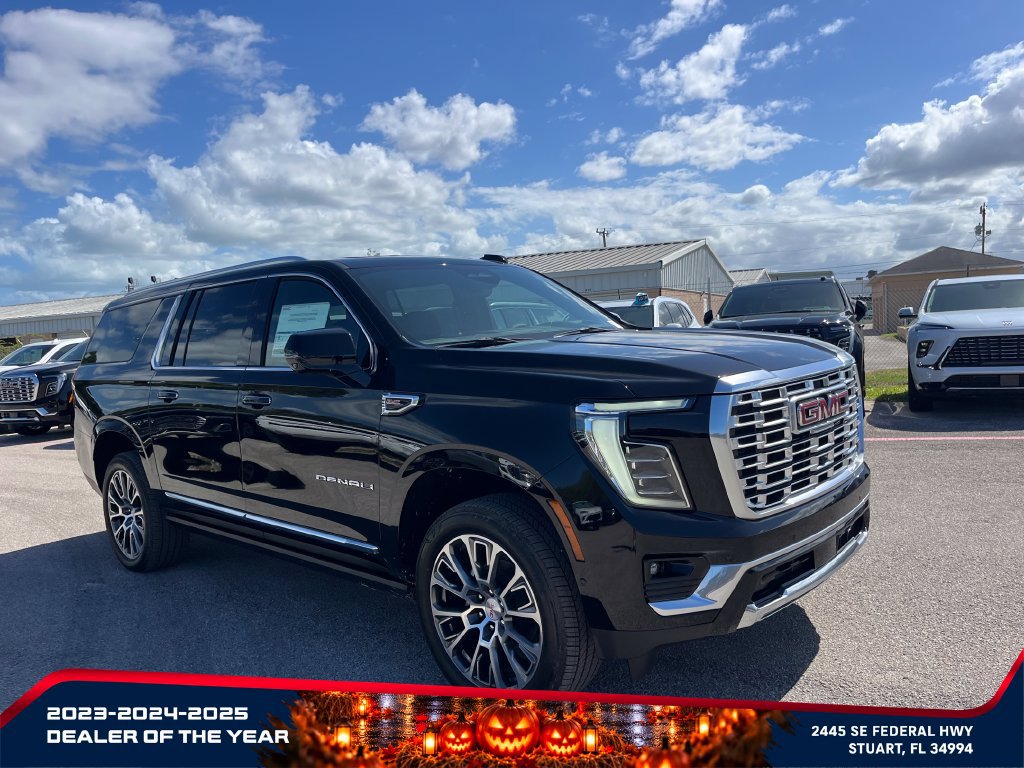 New 2027 GMC Yukon XL Denali w/ Denali Reserve Package AWD/4WD image 2
