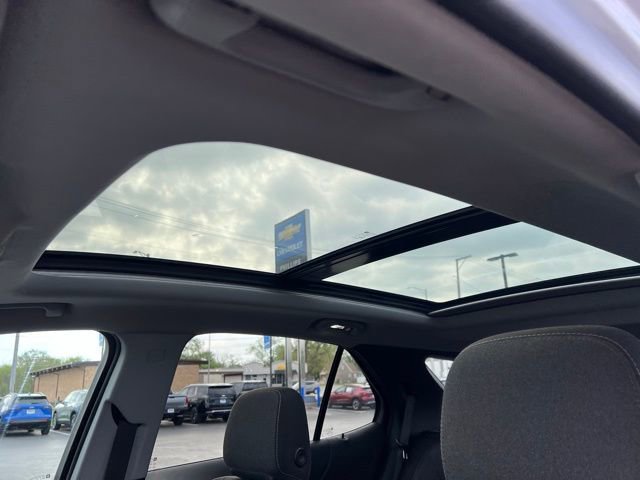 Used 2021 Chevrolet Equinox LT FWD image 10