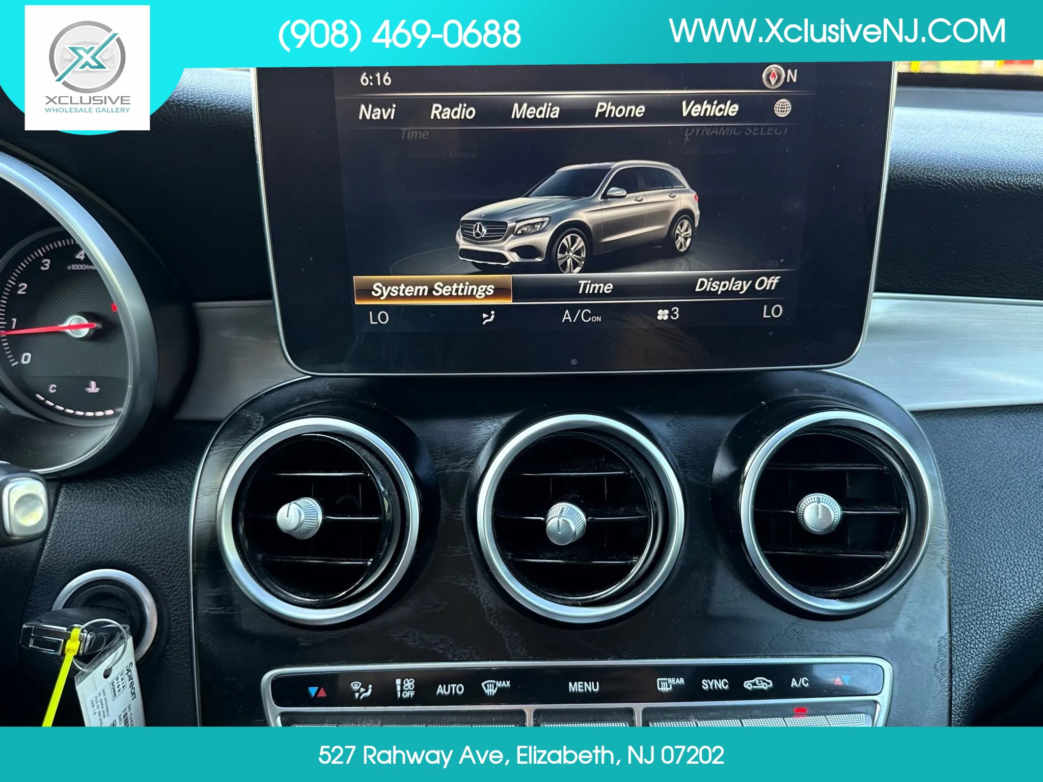 Used 2019 Mercedes-Benz GLC 300 4MATIC image 16