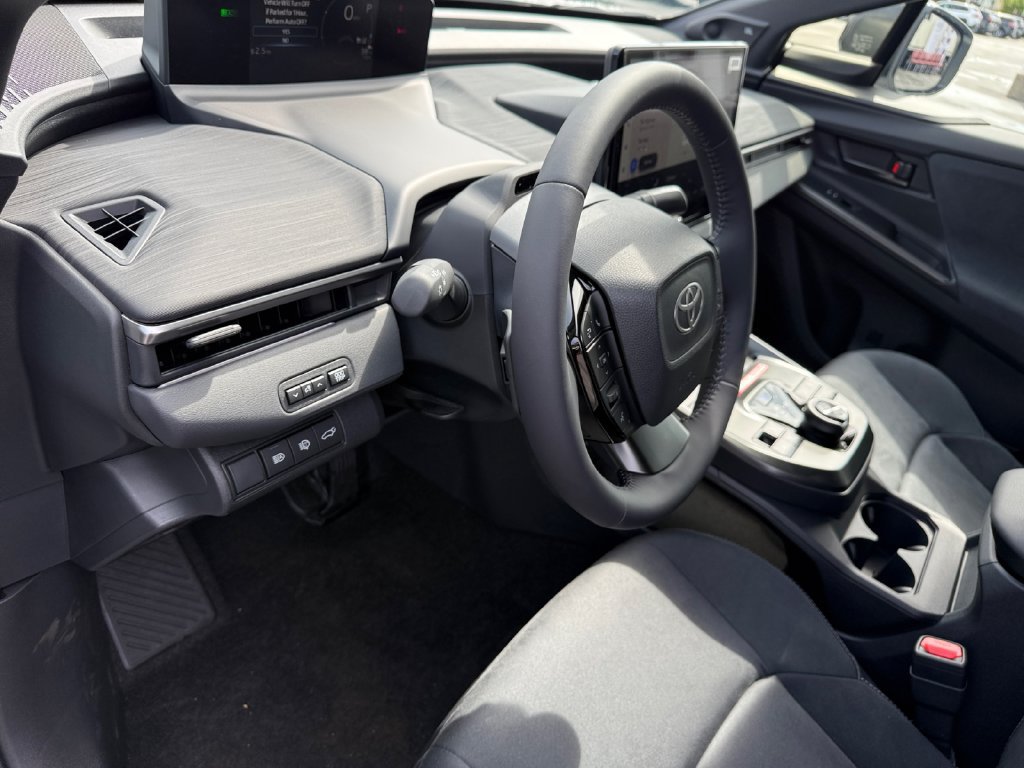 New 2026 Toyota C-HR AWD/4WD image 29