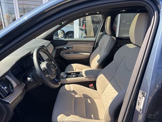 Certified 2025 Volvo XC90 B6 Plus image 20