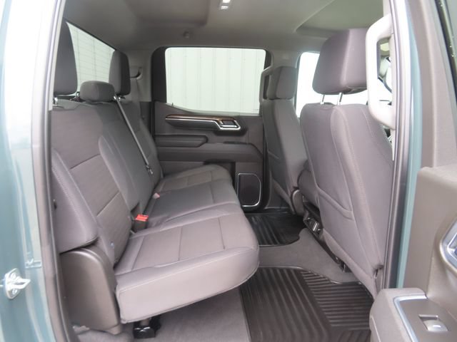 Used 2025 Chevrolet Silverado 1500 LT AWD/4WD image 28