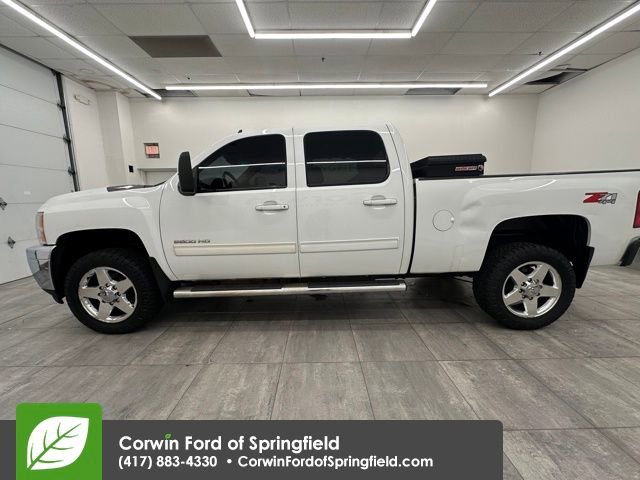 Used 2014 Chevrolet Silverado 2500 LTZ w/ LTZ Plus Package image 2