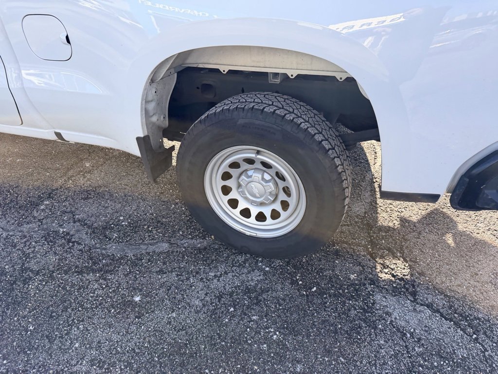 Used 2022 Chevrolet Silverado 1500 W/T w/ WT Value Package image 10