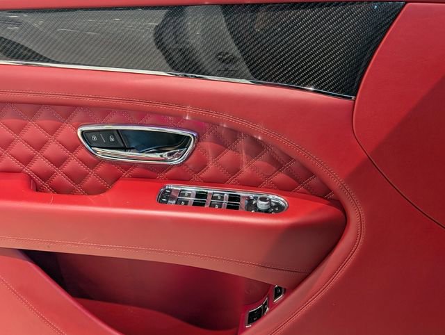 Used 2022 Bentley Bentayga Speed image 23