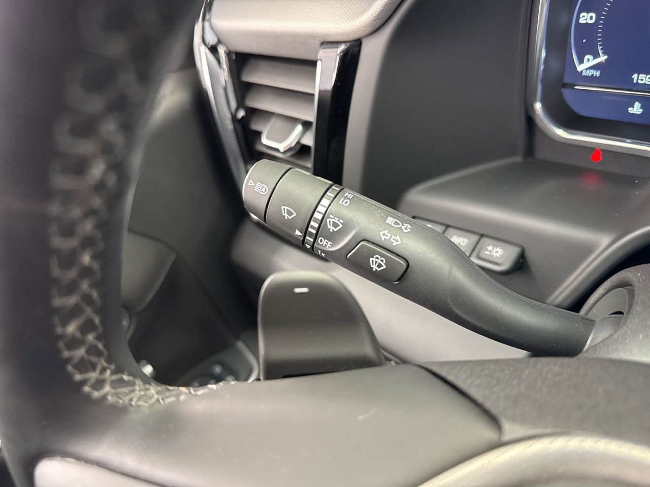 Used 2024 GMC Sierra 1500 Denali w/ Denali Reserve Package image 23