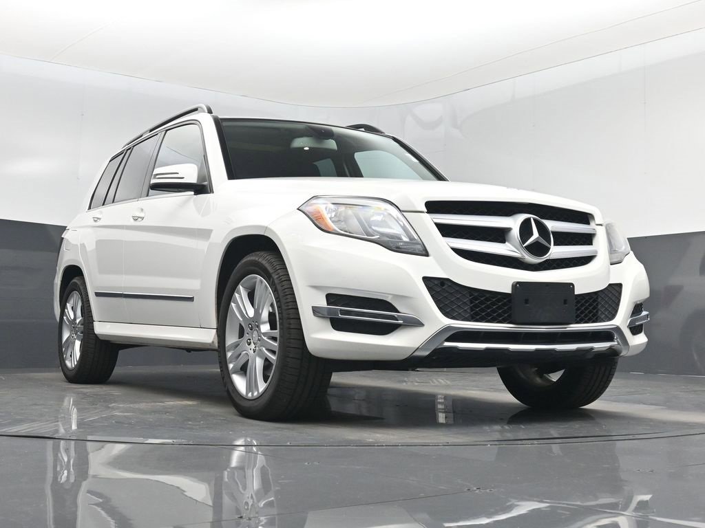 Used 2015 Mercedes-Benz GLK 350 4MATIC image 48