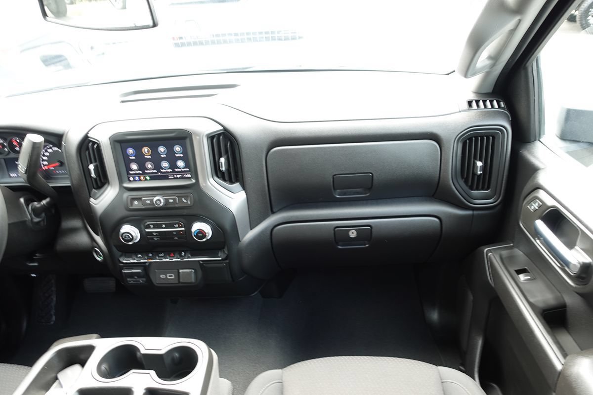 Used 2024 GMC Sierra 1500 Pro w/ Graphite Edition AWD/4WD image 39