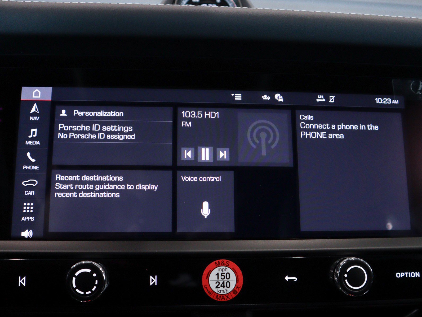 New 2026 Porsche Macan GTS image 22