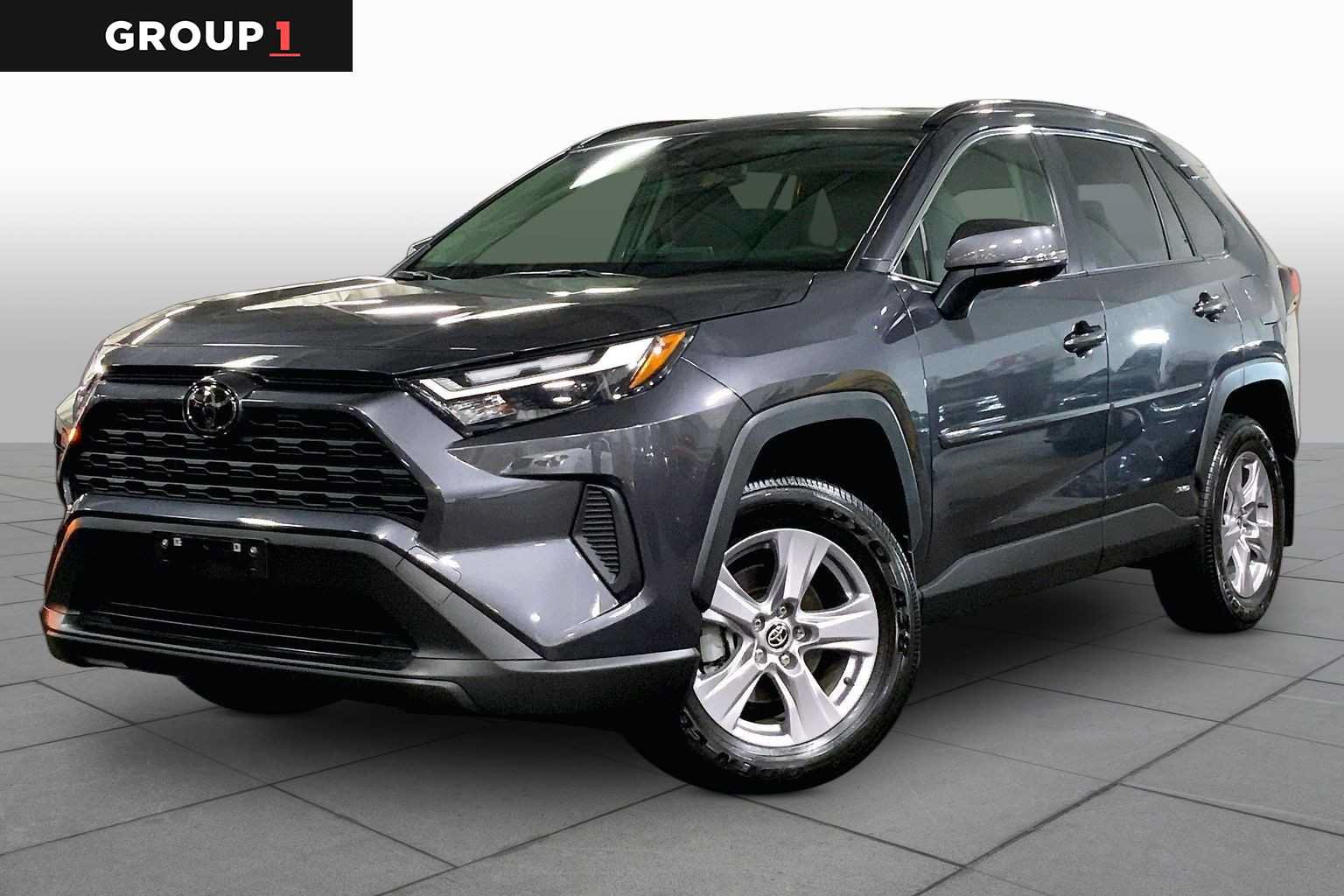 Certified 2025 Toyota RAV4 XLE w/ Weather Package AWD/4WD image 1