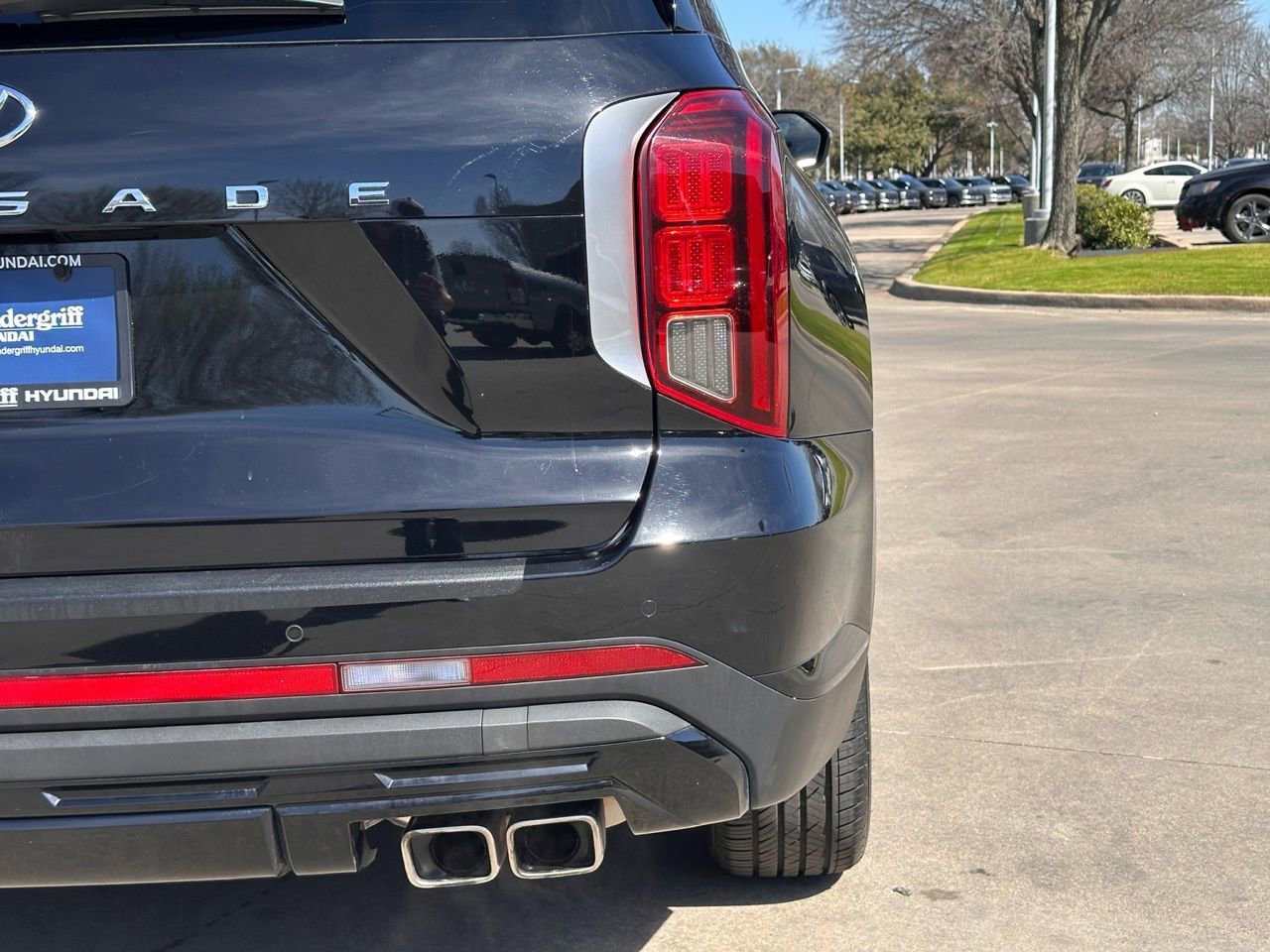 Used 2023 Hyundai Palisade XRT w/ Cargo Package image 12