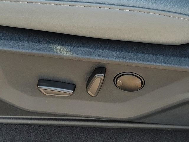 New 2025 Ford F150 Lightning Flash image 25