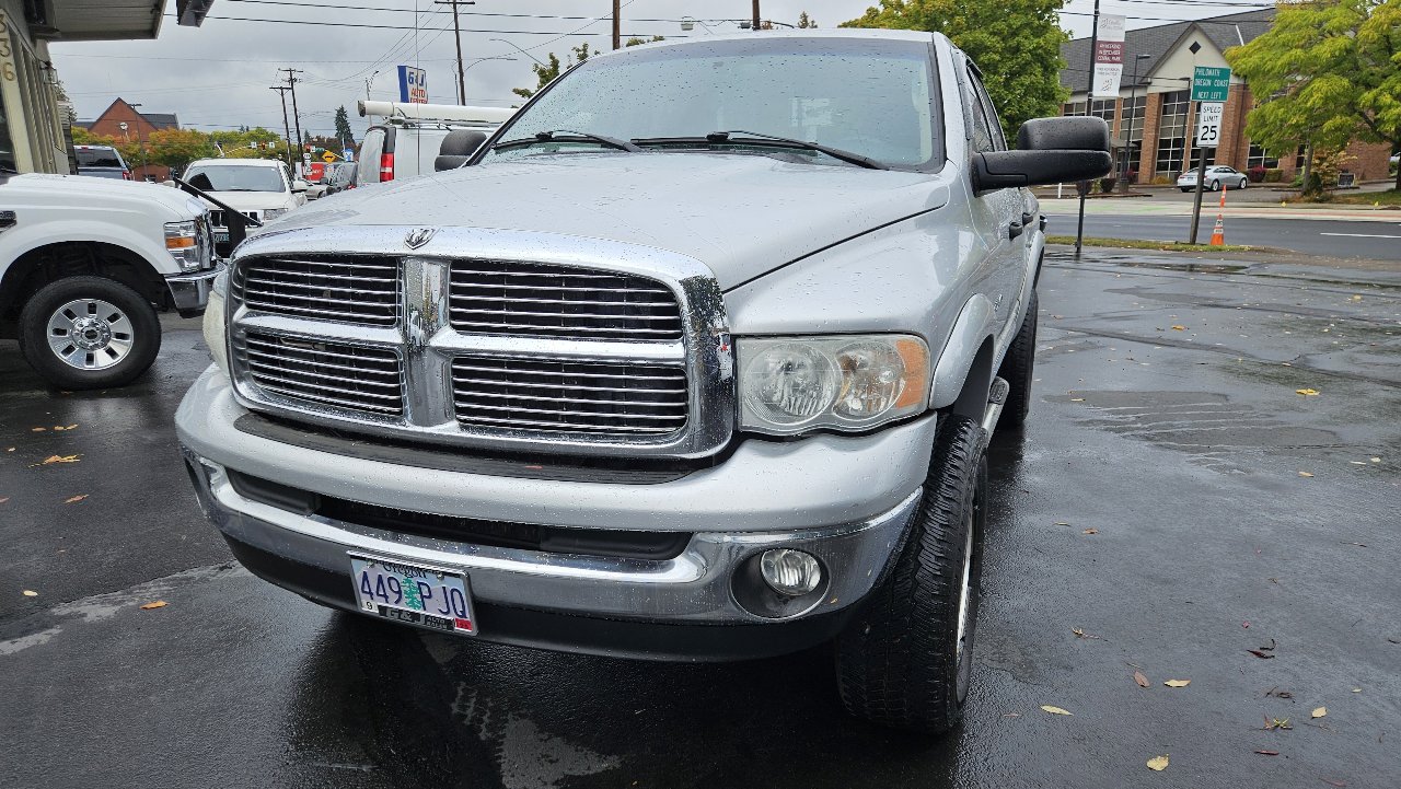 Used 2005 Dodge Ram 2500 Truck SLT image 3