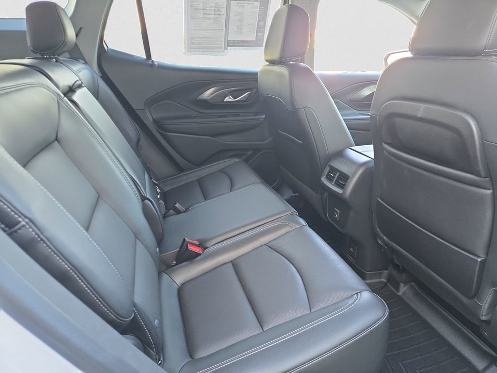 Used 2022 GMC Terrain SLT image 20