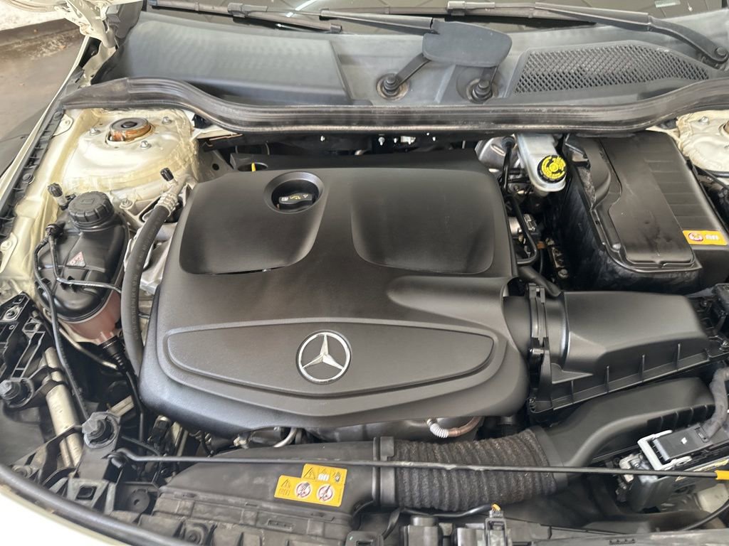 Used 2016 Mercedes-Benz CLA 250 image 20