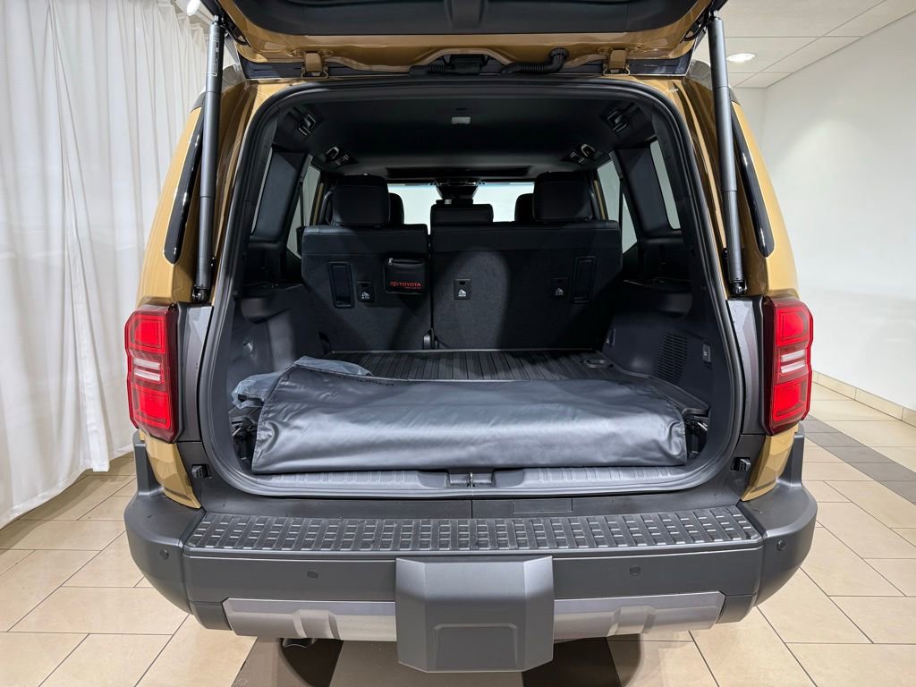 New 2025 Toyota Land Cruiser image 11