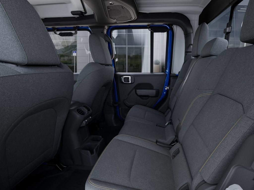 New 2025 Jeep Gladiator Sport AWD/4WD image 24