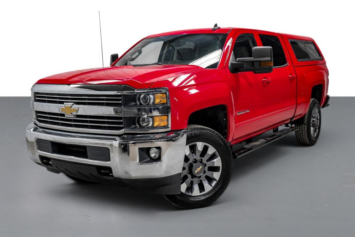 Used 2018 Chevrolet Silverado 2500 LT w/ LT Fleet Convenience Package AWD/4WD image 4