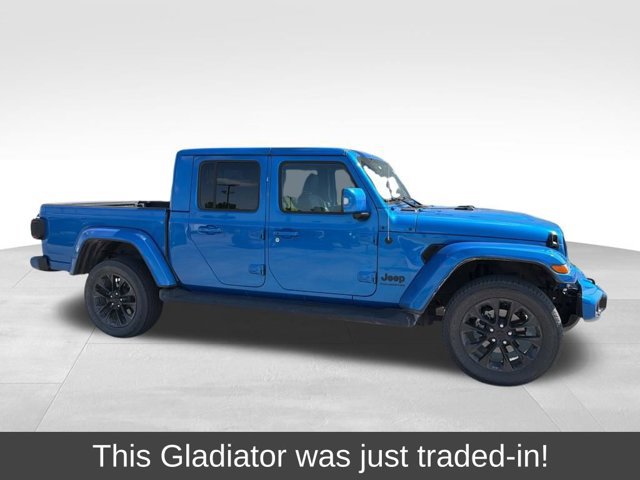 Used 2023 Jeep Gladiator Overland AWD/4WD image 1