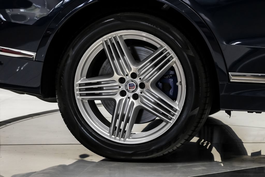 Used 2024 BMW ALPINA XB7 AWD/4WD image 54
