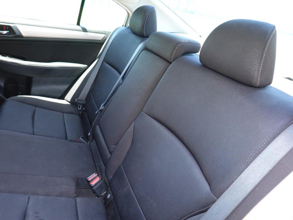 Used 2017 Subaru Legacy 2.5i Premium w/ Moonroof Package AWD/4WD image 18