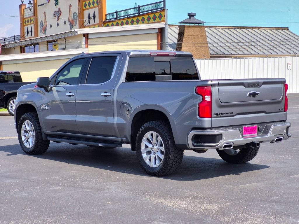 Used 2021 Chevrolet Silverado 1500 LTZ w/ Safety Package II AWD/4WD image 4