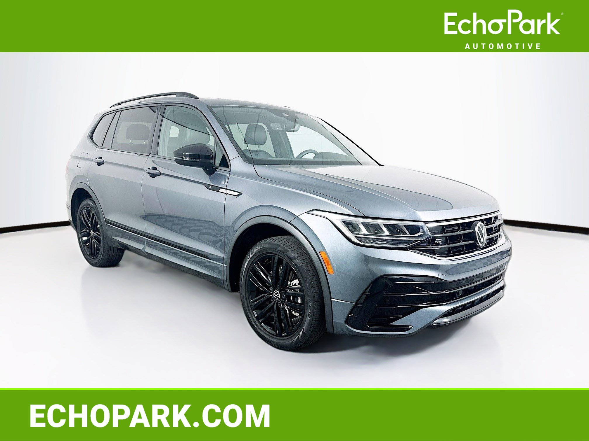 Used 2022 Volkswagen Tiguan SE R-Line