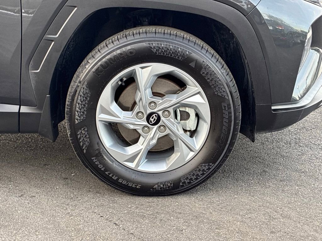 Used 2023 Hyundai Tucson SE image 46