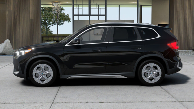 New 2027 BMW X1 xDrive28i AWD/4WD image 2