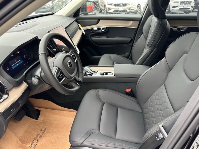 New 2026 Volvo XC90 B6 Plus w/ Protection Package image 2