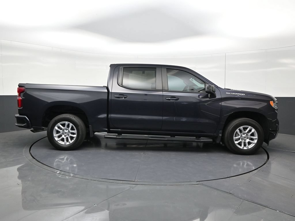 Used 2023 Chevrolet Silverado 1500 RST RWD image 6