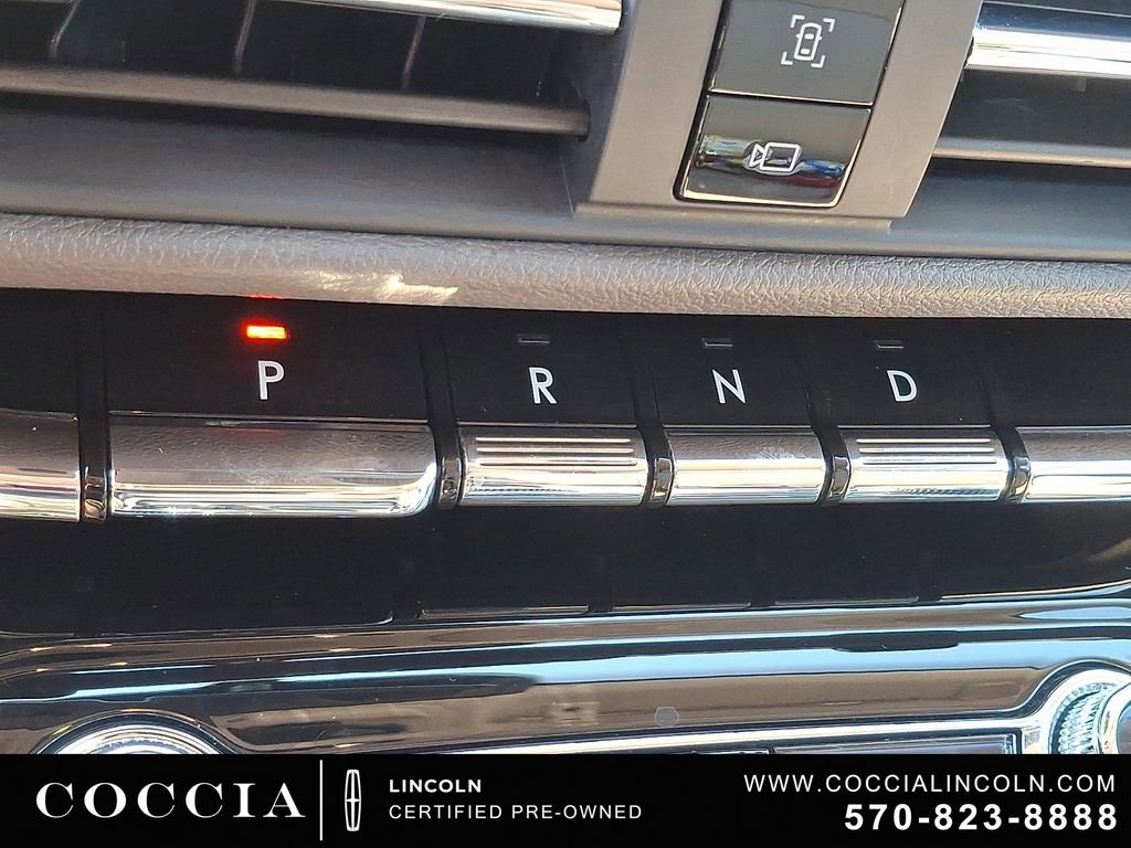 Certified 2021 Lincoln Corsair AWD w/ Equipment Group 101A image 14