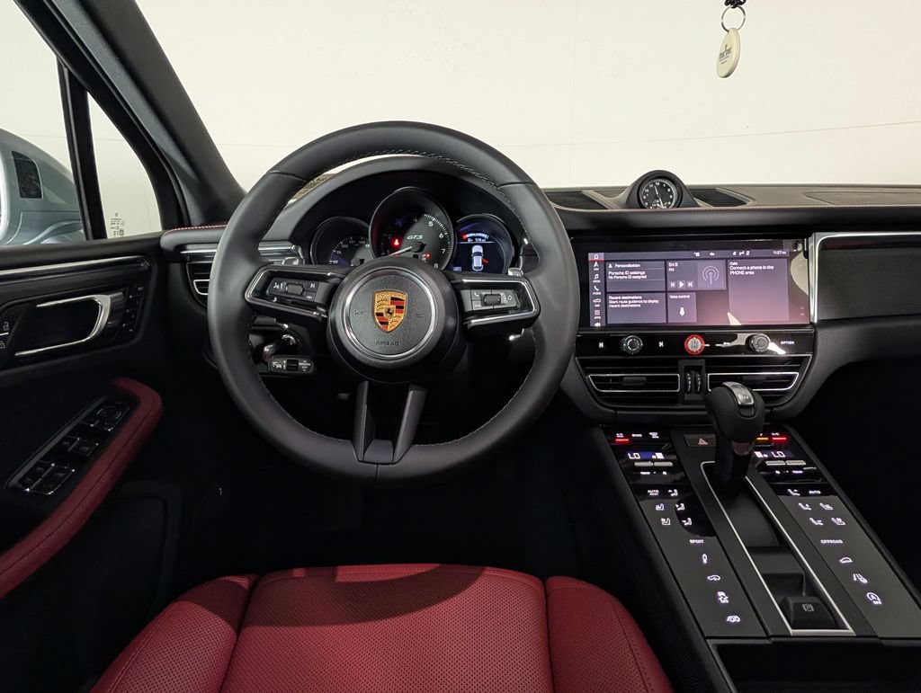 New 2026 Porsche Macan GTS AWD/4WD image 21