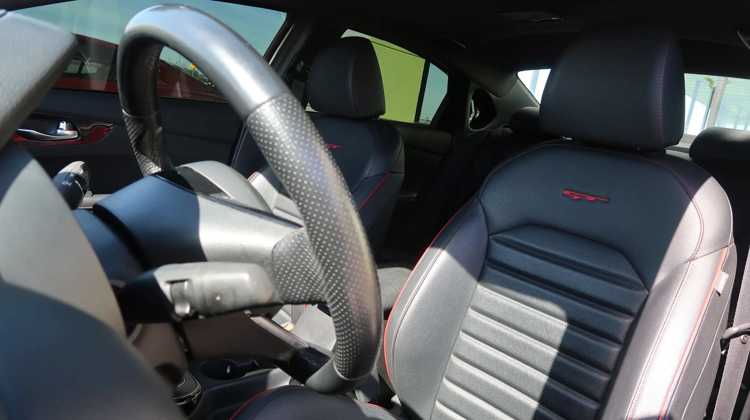 Used 2022 Kia Forte GT FWD image 17