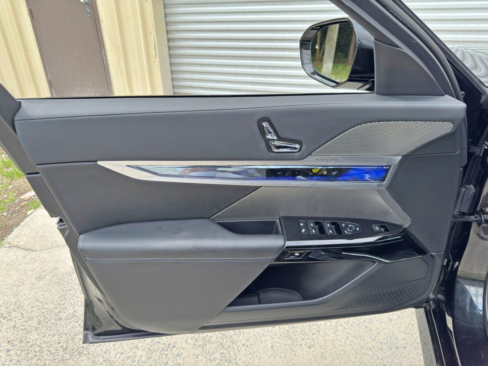 Used 2023 BMW 740i RWD image 52