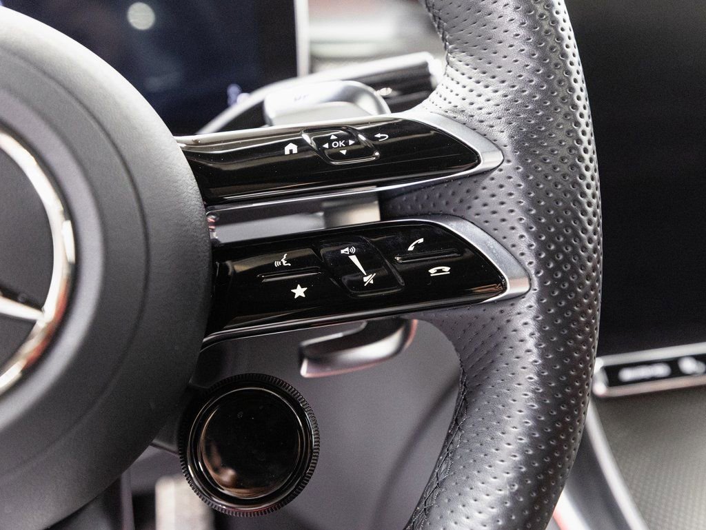 Used 2024 Mercedes-Benz GLC 43 AMG 4MATIC image 13