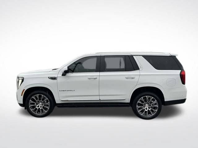 Used 2025 GMC Yukon Denali w/ Sun & Power Step Package AWD/4WD image 4
