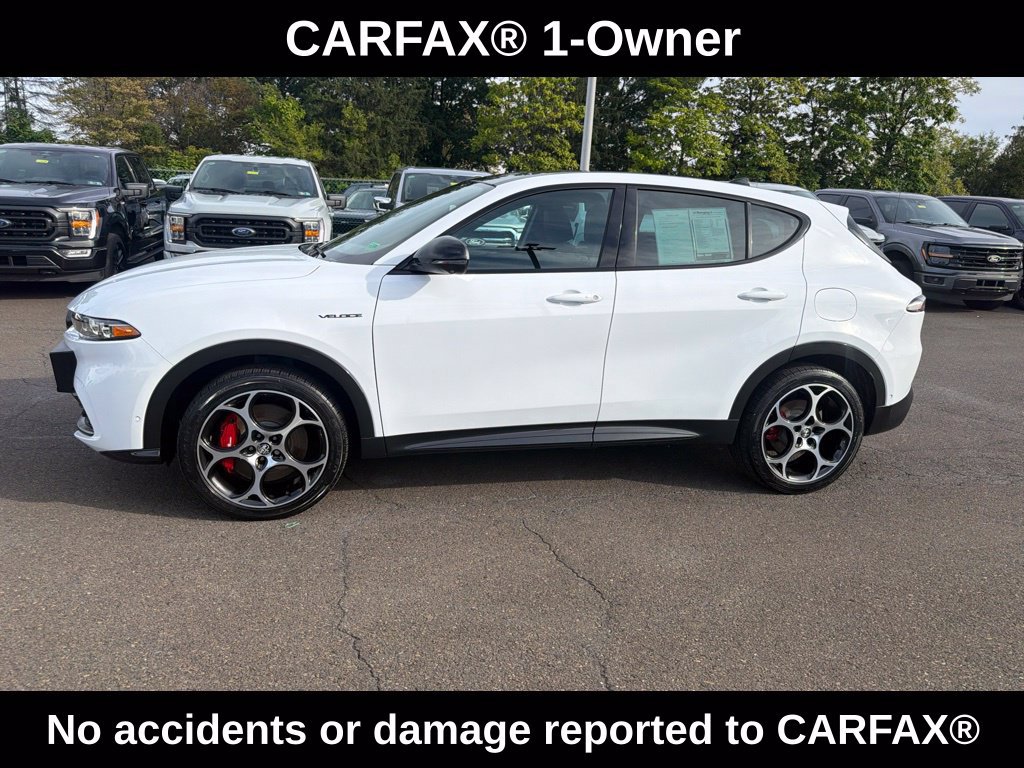 Used 2024 Alfa Romeo Tonale Veloce AWD/4WD image 3